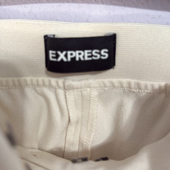 Express Off White Mid Rise Leggings Pants Size Medium - Picture 5 of 7